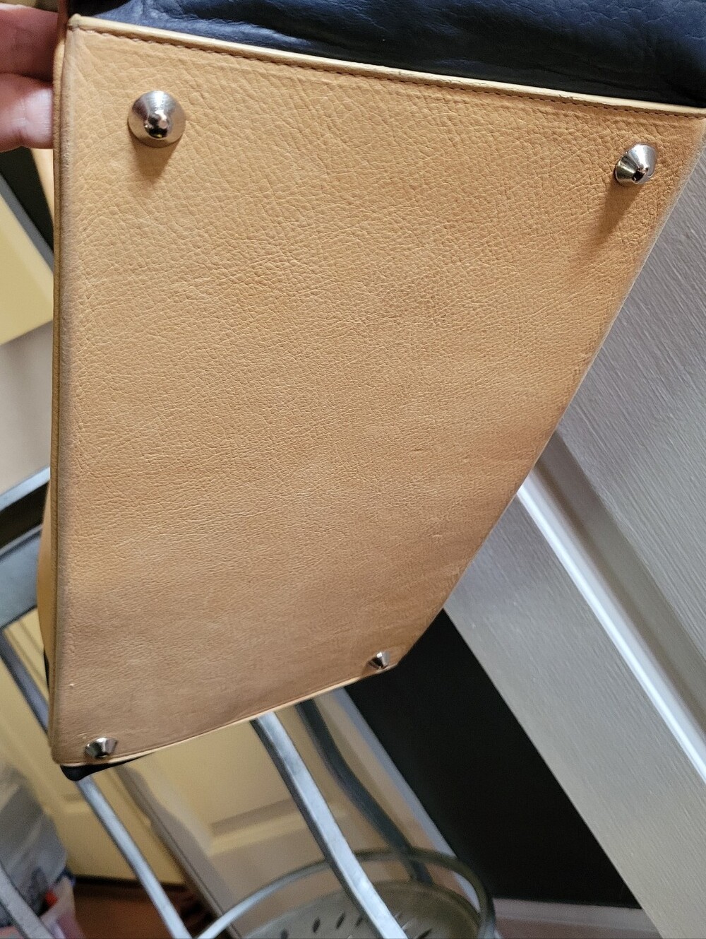 Mark & Graham ELISABETTA Colorblock SLOUCH HANDBAG Tan Dark Blue Pebbled Leather - Picture 5 of 12